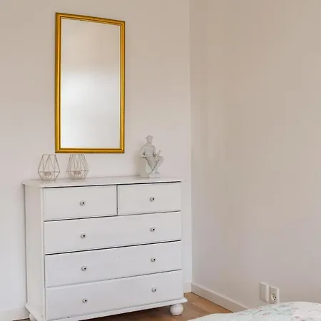 Nice In W/ Wifi And 3 Bedrooms 度假居 Dronningmølle